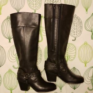 A2 by Aerosoles Chunky Heel Boots New w/o box